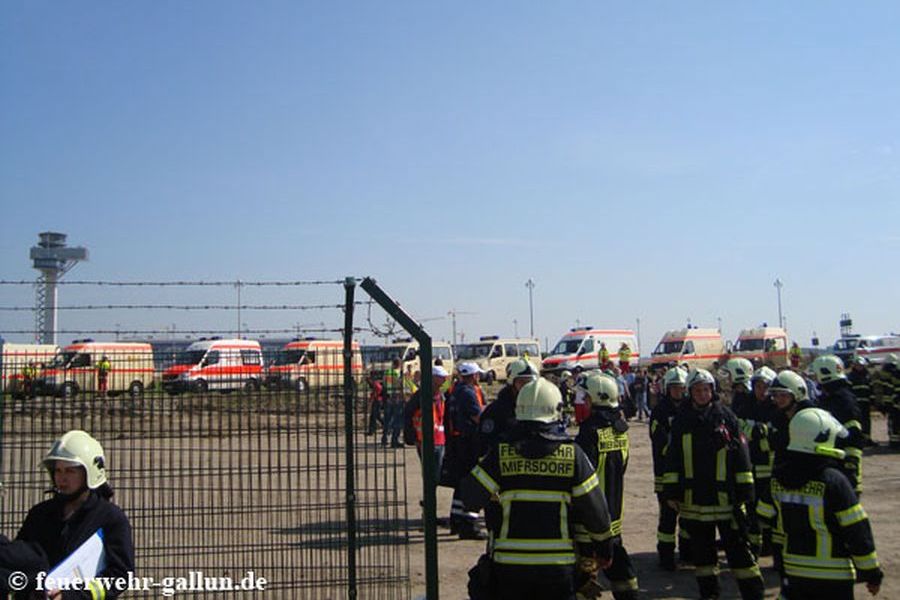 Einsatzübung im Bahntunnel am 03.09.2011